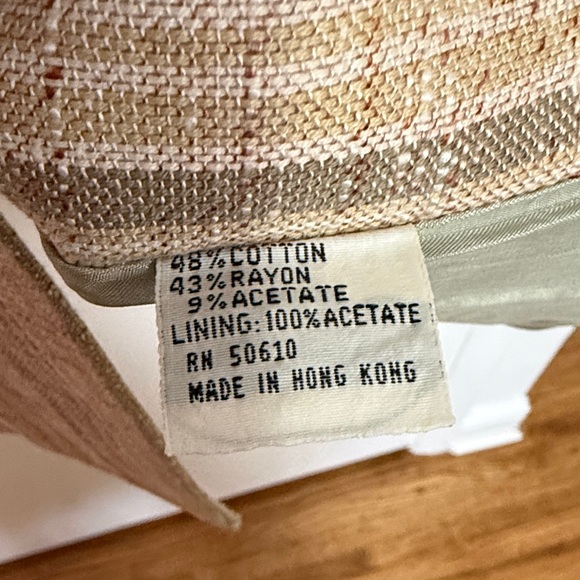 Vintage Sasson Women's Striped Tan Blazer - Picture 4 of 4